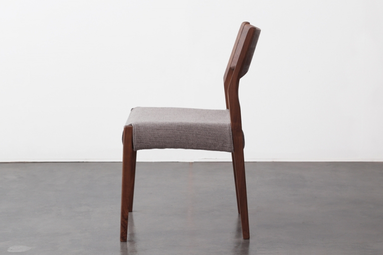 dining-table-dism-chair-202409