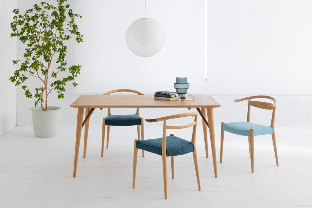 White Wood ダイニングテーブル | Interior Design VENUS Online Shop